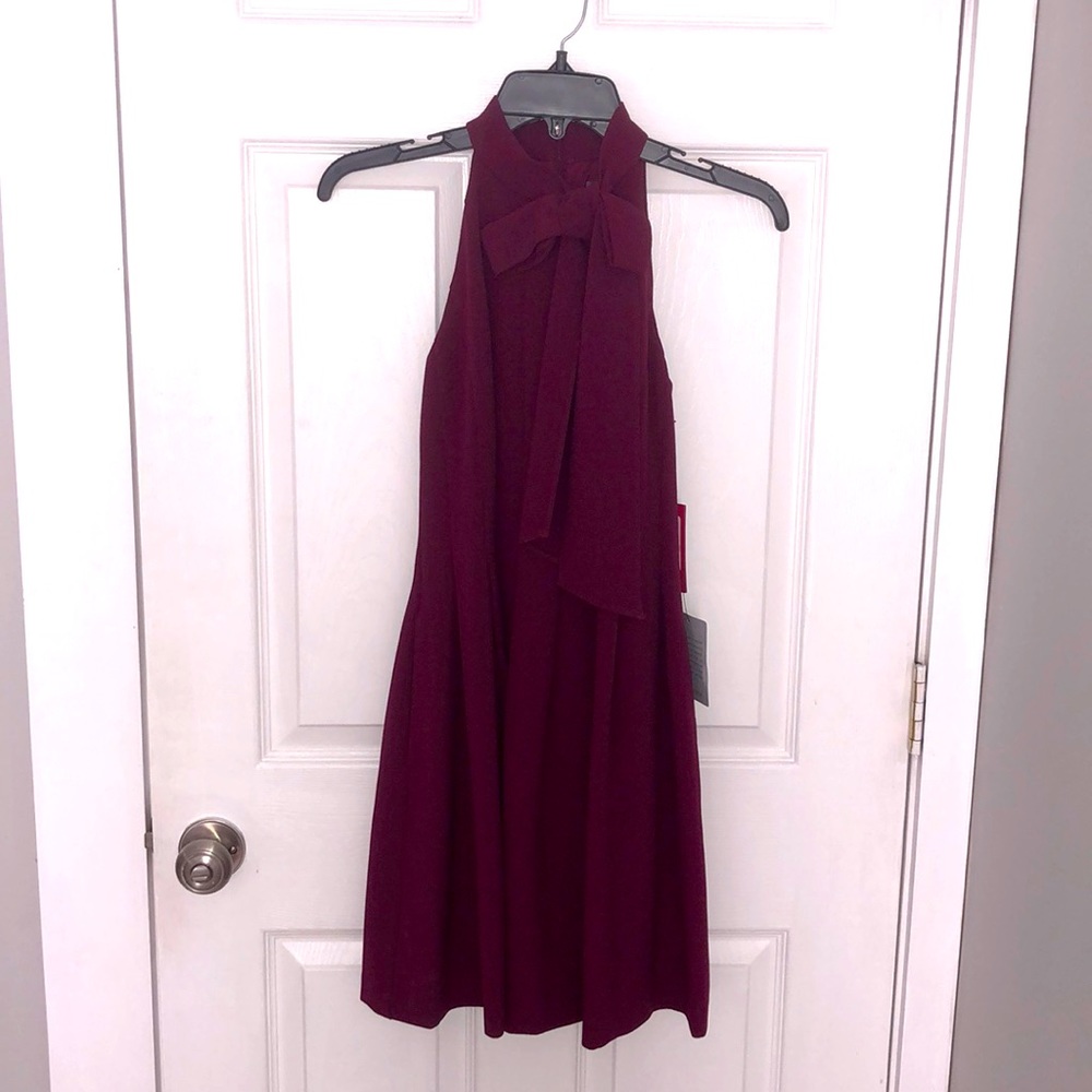 NWT Vince Camuto high neck dress with bow detail
